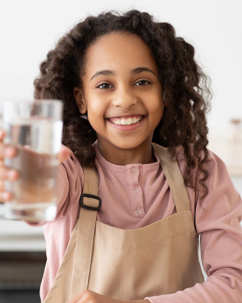 girl-with-glass